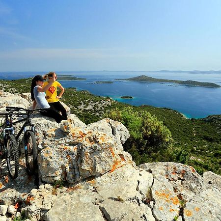 Apartments Tarragon Ugrinici Dış mekan fotoğraf