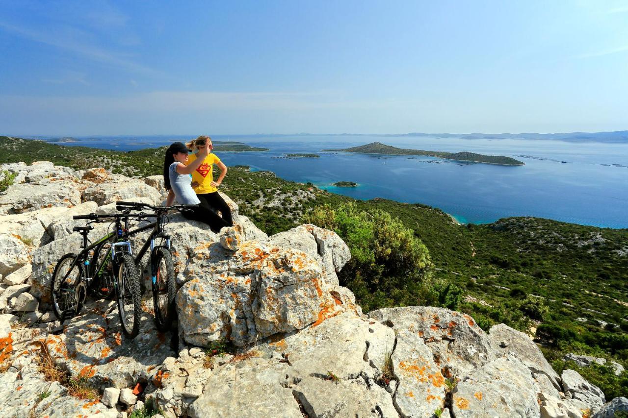Apartments Tarragon Ugrinici Dış mekan fotoğraf