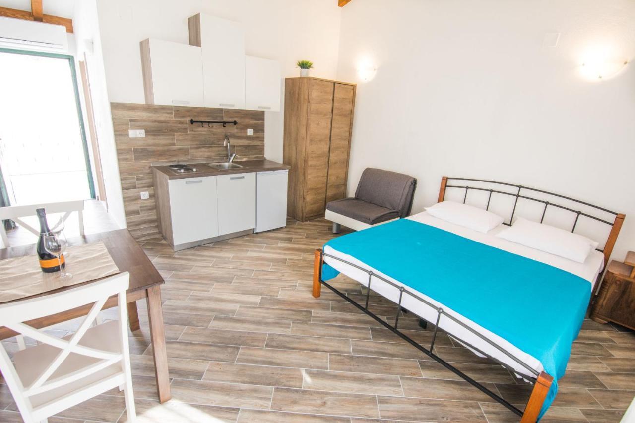 Apartments Tarragon Ugrinici Dış mekan fotoğraf