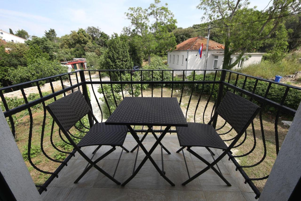 Apartments Tarragon Ugrinici Dış mekan fotoğraf