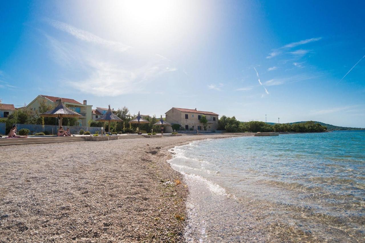 Apartments Tarragon Ugrinici Dış mekan fotoğraf
